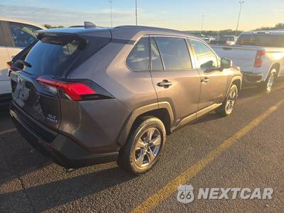 2024 Toyota RAV4 Hybrid XLE - zdjęcie 4 z 21 - miniatura
