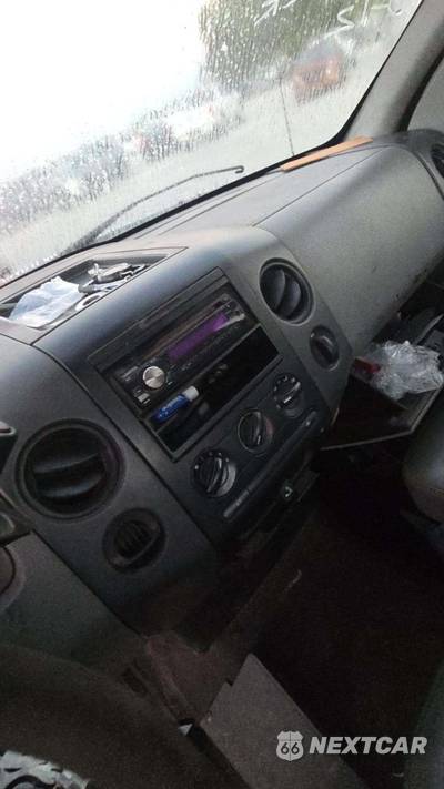 2006 Ford F-150 STX Regular Cab Medium Bed - zdjęcie 41 z 41 - miniatura