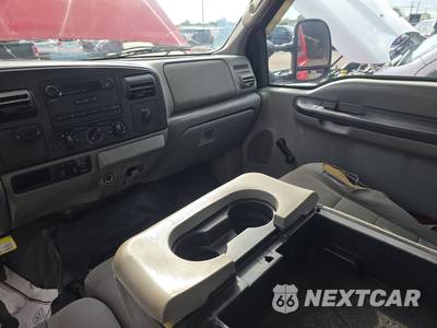 2007 Ford Super Duty F-250 XL Crew Cab Medium Bed - zdjęcie 11 z 39 - miniatura