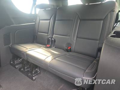 2025 Chevrolet Suburban Premier 1LZ - zdjęcie 14 z 26 - miniatura