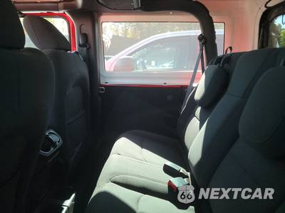 2019 Jeep Wrangler Sport S - zdjęcie 13 z 22 - miniatura