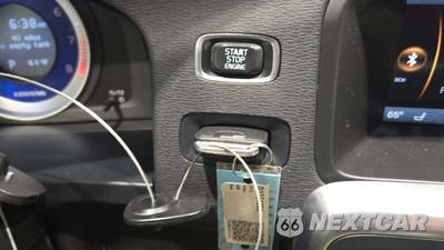 2013 Volvo S60 T6 R-Design Platinum - zdjęcie 21 z 37 - miniatura