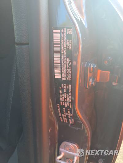 2023 Jeep Renegade Latitude - zdjęcie 14 z 27 - miniatura