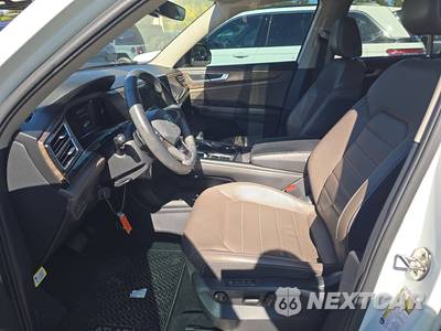 2024 Volkswagen Atlas 2.0T SEL - zdjęcie 7 z 27 - miniatura
