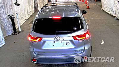 2017 Toyota Highlander Limited - zdjęcie 5 z 31 - miniatura