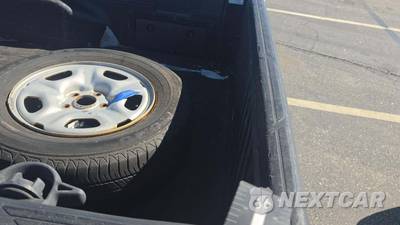 2015 Toyota Tacoma Extended Cab Medium Bed w/Rear Doors - zdjęcie 39 z 49 - miniatura