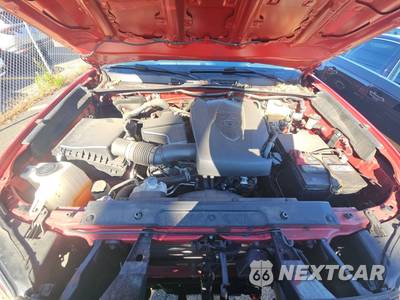 2020 Toyota Tacoma TRD Off-Road Crew Cab Medium Bed - zdjęcie 15 z 31 - miniatura