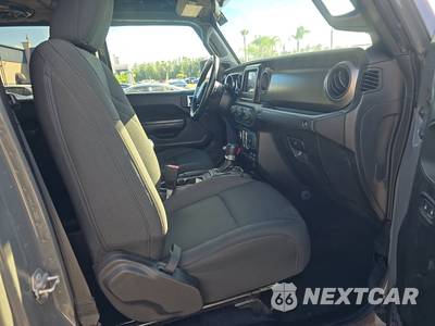 2021 Jeep Gladiator Sport S Edition Crew Cab Medium Bed - zdjęcie 8 z 22 - miniatura