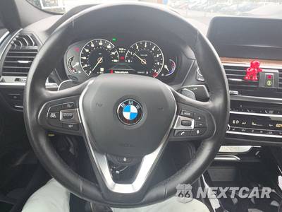 2019 BMW X4 Sports Activity Vehicle xDrive30i - zdjęcie 10 z 19 - miniatura