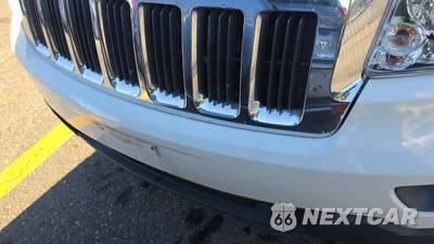 2011 Jeep Grand Cherokee Laredo - zdjęcie 39 z 40 - miniatura