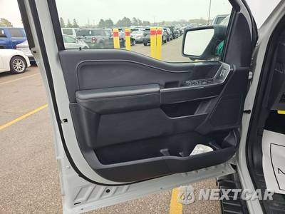 2023 Ford F-150 XLT Crew Cab Short Bed - zdjęcie 15 z 33 - miniatura
