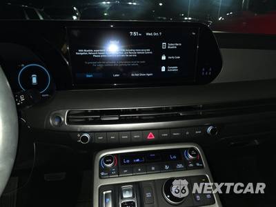 2025 Hyundai Palisade SEL Premium 7-Passenger - zdjęcie 11 z 39 - miniatura