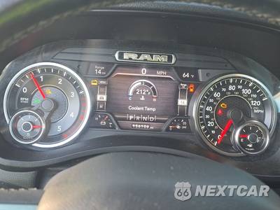 2019 Ram 3500 Laramie Crew Cab Long Bed - zdjęcie 12 z 32 - miniatura