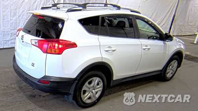 2014 Toyota RAV4 LE - zdjęcie 4 z 31 - miniatura