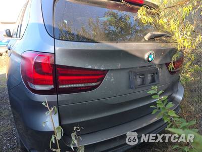 2016 BMW X5 Sports Activity Vehicle xDrive35i - zdjęcie 16 z 26 - miniatura