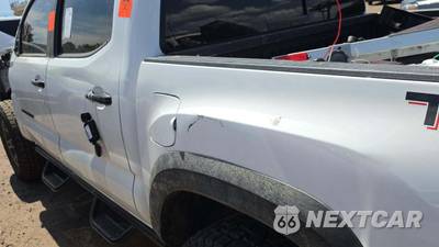 2020 Toyota Tacoma TRD Sport Crew Cab Medium Bed - zdjęcie 26 z 42 - miniatura