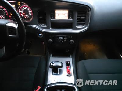 2012 Dodge Charger SE - zdjęcie 11 z 53 - miniatura