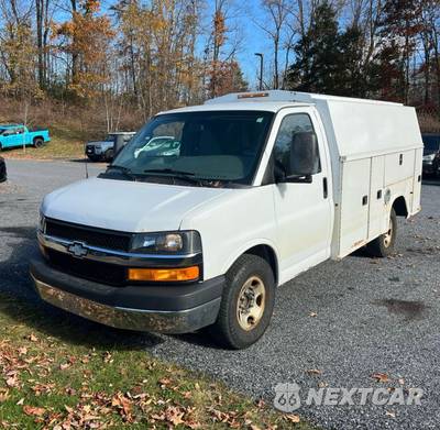 2017 Chevrolet Express 3500 Cutaway 1WT - zdjęcie 1 z 14 - miniatura