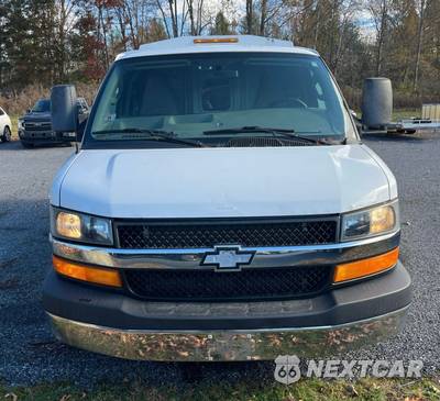 2017 Chevrolet Express 3500 Cutaway 1WT - zdjęcie 7 z 14 - miniatura
