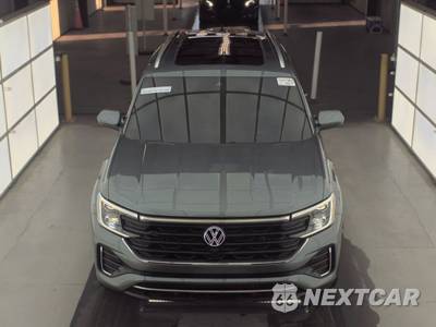 2024 Volkswagen Atlas 2.0T SEL Premium R-Line - zdjęcie 2 z 28 - miniatura