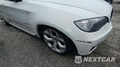 2014 BMW X6 Sports Activity Vehicle xDrive35i - zdjęcie 28 z 54 - miniatura