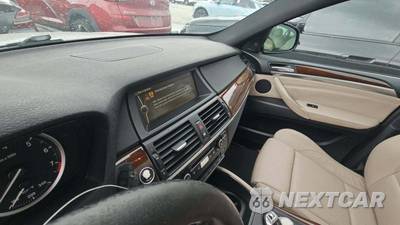 2014 BMW X6 Sports Activity Vehicle xDrive35i - zdjęcie 19 z 54 - miniatura