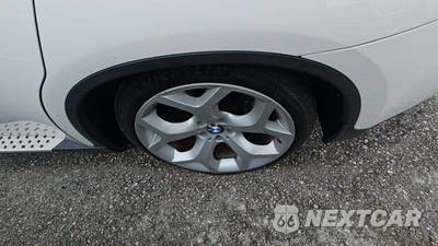 2014 BMW X6 Sports Activity Vehicle xDrive35i - zdjęcie 41 z 54 - miniatura