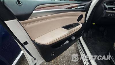 2014 BMW X6 Sports Activity Vehicle xDrive35i - zdjęcie 33 z 54 - miniatura