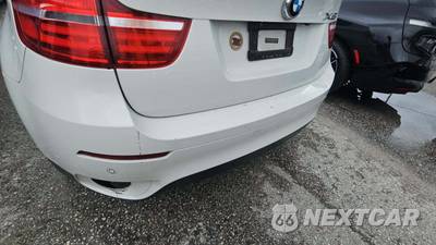 2014 BMW X6 Sports Activity Vehicle xDrive35i - zdjęcie 24 z 54 - miniatura