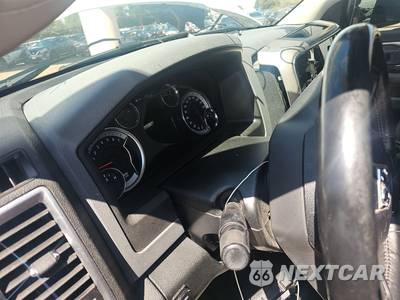 2014 Ram 1500 Big Horn Crew Cab Short Bed - zdjęcie 12 z 50 - miniatura