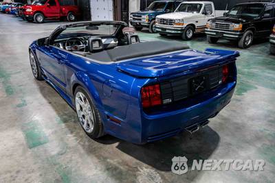 2006 Ford Mustang - zdjęcie 3 z 32 - miniatura