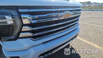 2024 Chevrolet Silverado 2500HD High Country Crew Cab Medium Bed 3LZ - zdjęcie 27 z 31 - miniatura
