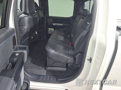 2025 Ford F-150 Platinum Crew Cab Medium Bed - zdjęcie 13 z 22 - miniatura