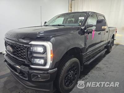 2025 Ford Super Duty F-350 LARIAT Crew Cab Medium Bed