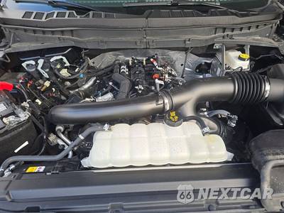 2026 Ford F-150 Tremor Crew Cab Short Bed - zdjęcie 15 z 22 - miniatura