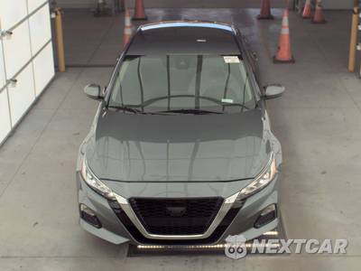 2021 Nissan Altima SV - zdjęcie 2 z 51 - miniatura