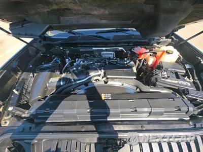 2023 Chevrolet Silverado 2500HD High Country Crew Cab Medium Bed 3LZ - zdjęcie 15 z 25 - miniatura