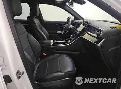 2025 Mercedes-Benz GLC 300 4MATIC - zdjęcie 8 z 14 - miniatura