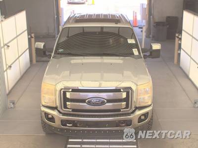 2012 Ford Super Duty F-250 Lariat Crew Cab Medium Bed - zdjęcie 2 z 38 - miniatura