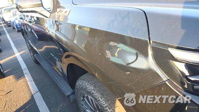 2025 Chevrolet Tahoe Z71 2Z7 - zdjęcie 30 z 32 - miniatura