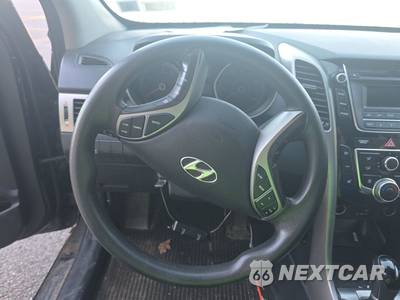 2016 Hyundai Elantra GT Hatchback - zdjęcie 10 z 33 - miniatura