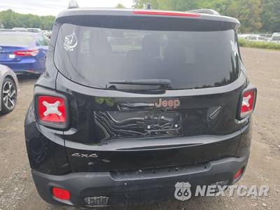 2016 Jeep Renegade 75th Anniversary Edition - zdjęcie 5 z 36 - miniatura