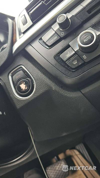 2015 BMW 3 Series Gran Turismo 328i xDrive Hatchback - zdjęcie 21 z 38 - miniatura