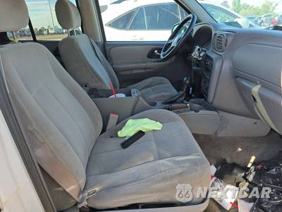 2005 Chevrolet TrailBlazer LS - zdjęcie 8 z 28 - miniatura