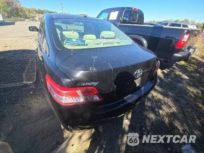 2011 Toyota Camry LE - zdjęcie 5 z 19 - miniatura