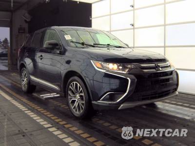 2016 Mitsubishi Outlander SE - zdjęcie 3 z 19 - miniatura