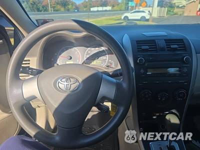 2010 Toyota Corolla LE - zdjęcie 14 z 21 - miniatura