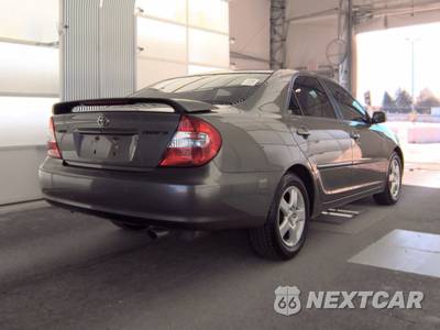 2003 Toyota Camry LE - zdjęcie 5 z 47 - miniatura