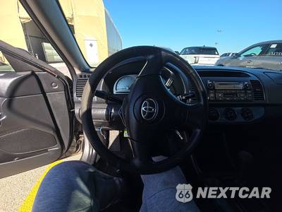 2003 Toyota Camry LE - zdjęcie 16 z 47 - miniatura