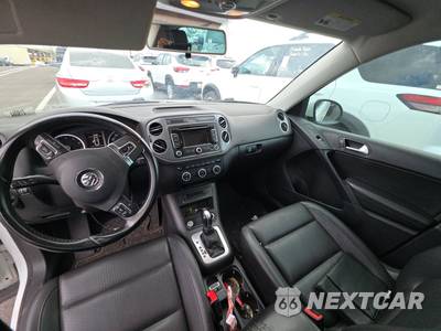2014 Volkswagen Tiguan SEL - zdjęcie 11 z 33 - miniatura